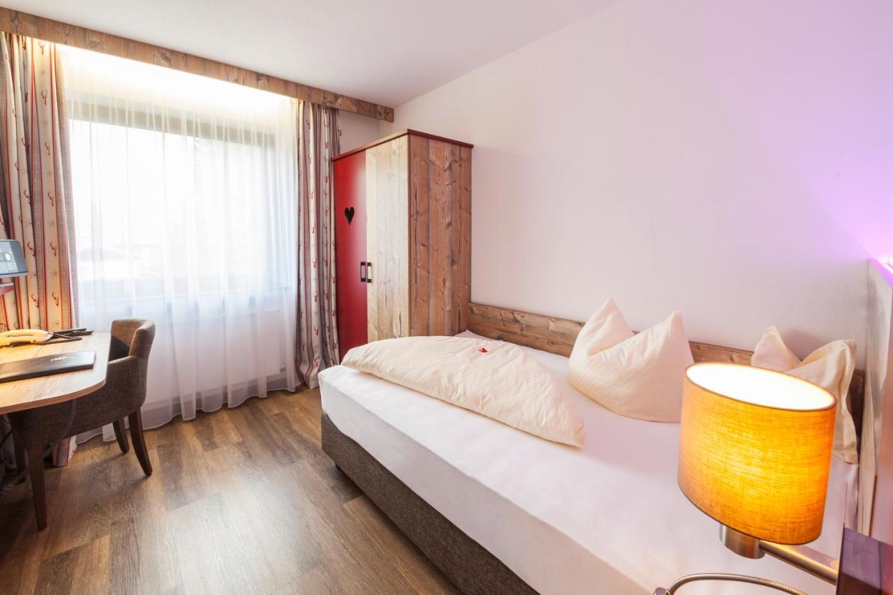 Raffl'S Hotel Leutasch Chambre photo