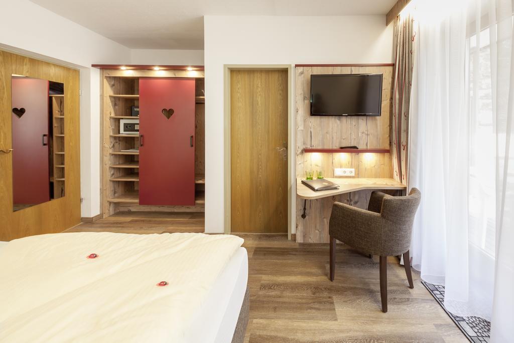 Raffl'S Hotel Leutasch Extérieur photo
